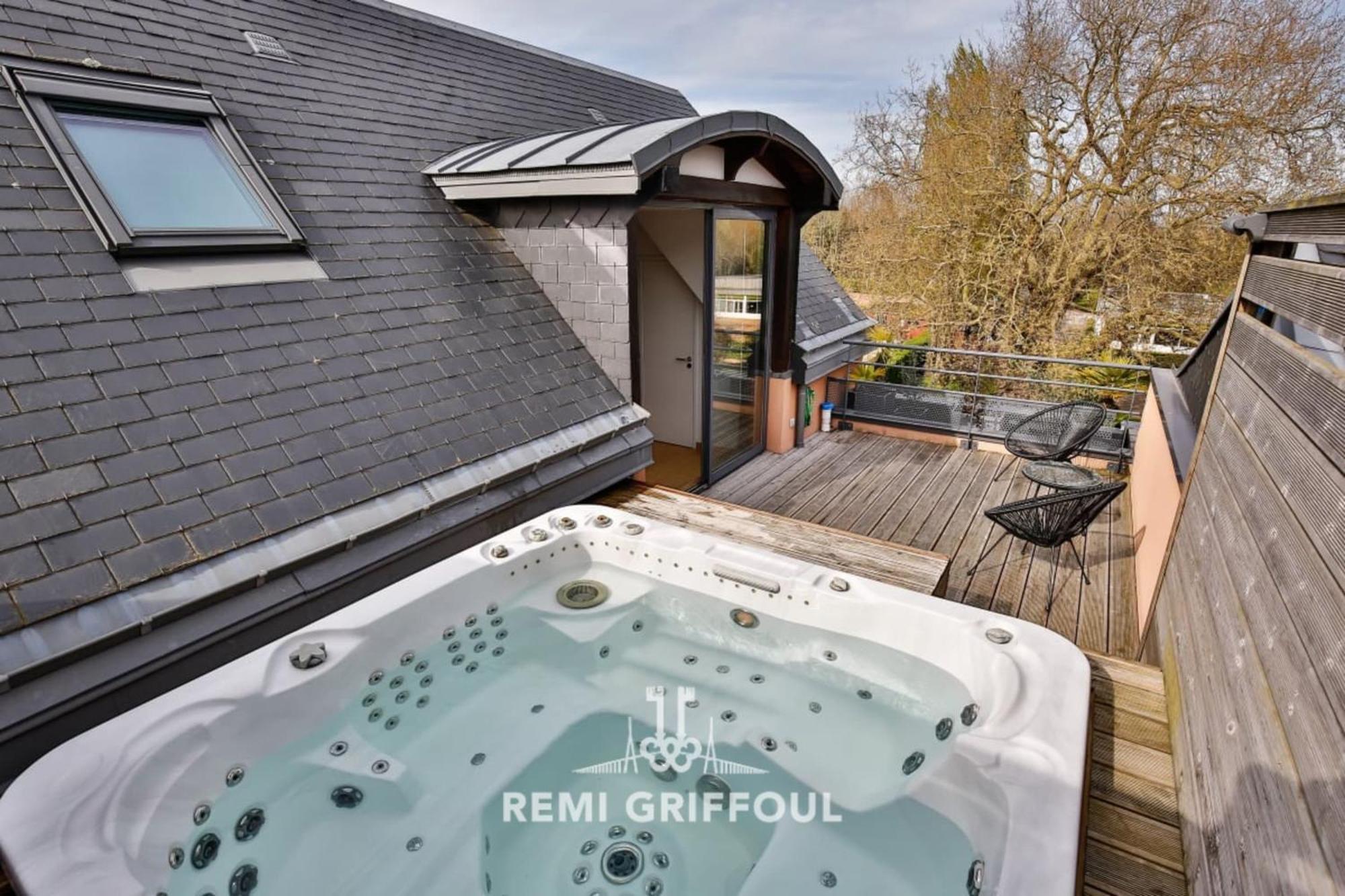 The Cosmopolitan Architect Design Home With Rooftop Jacuzzi 8 Guests 翁弗勒尔 外观 照片