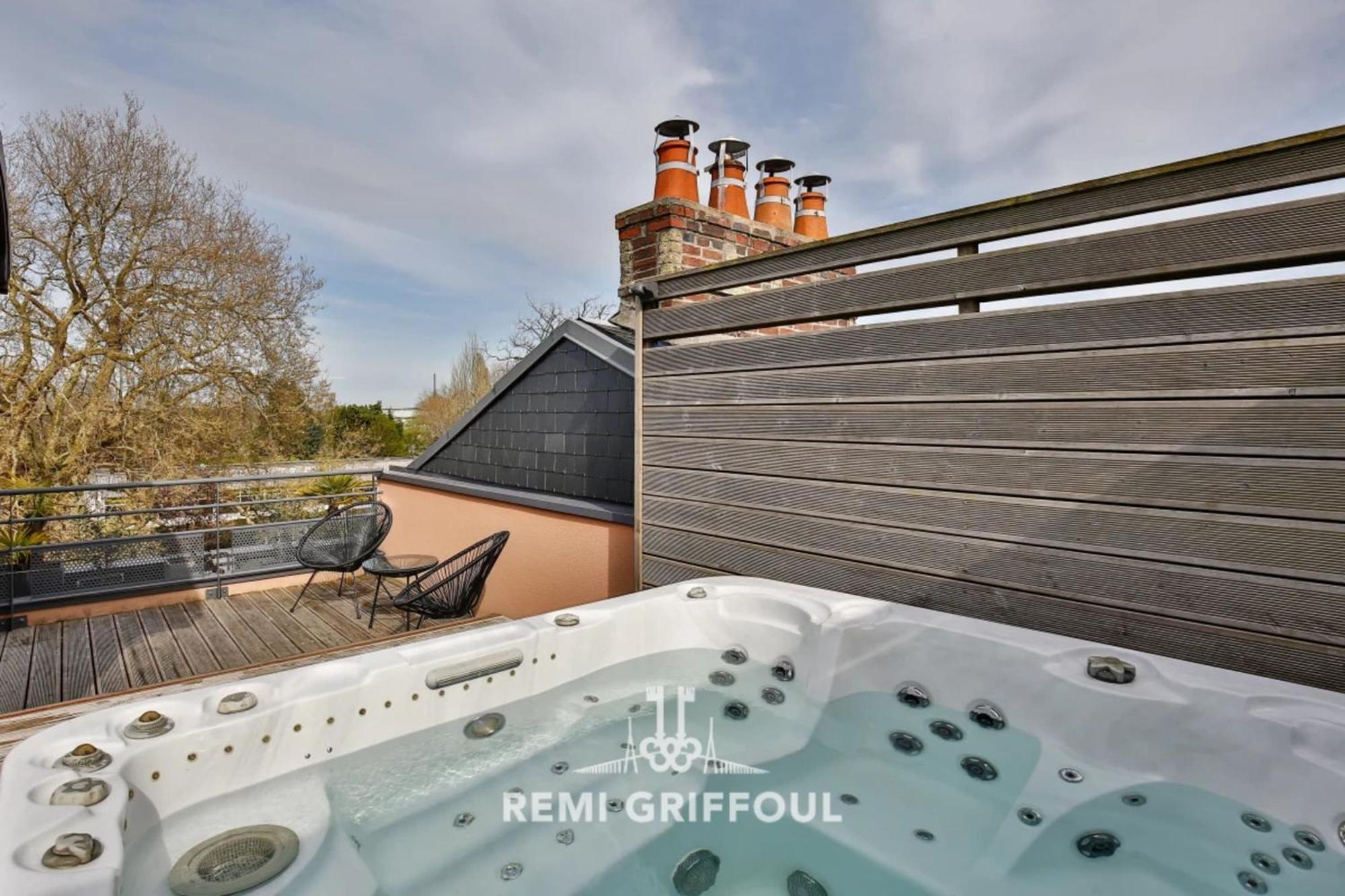 The Cosmopolitan Architect Design Home With Rooftop Jacuzzi 8 Guests 翁弗勒尔 外观 照片